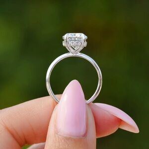 NIB Beautiful Modern Gents Created Diamond Ring